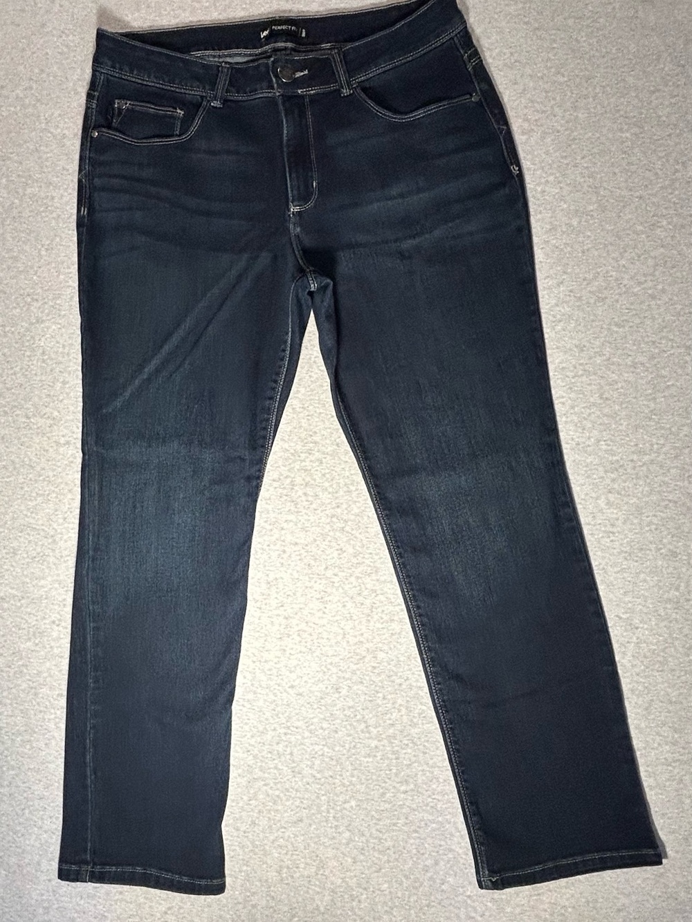 Lee Women's Straight Leg Jeans in Dark Blue perfect fit 14 short